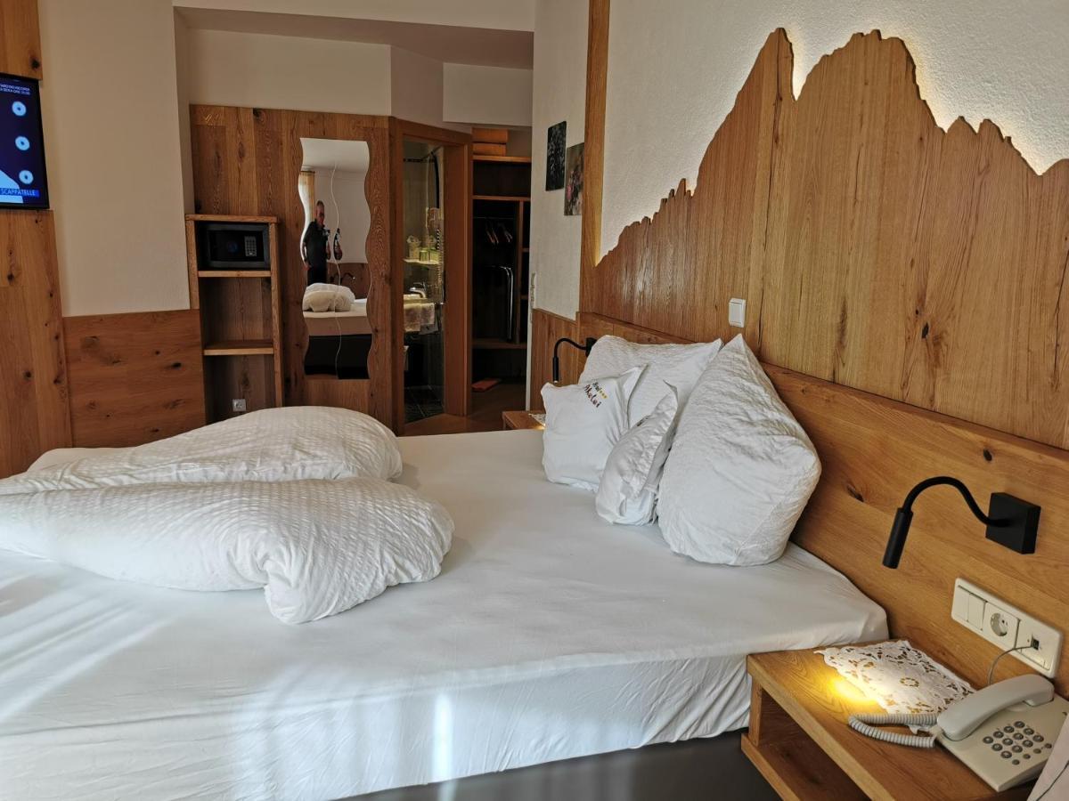 Hotel Akelei Brunico Esterno foto